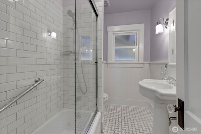 864 S Fife Street, Tacoma, WA 98405