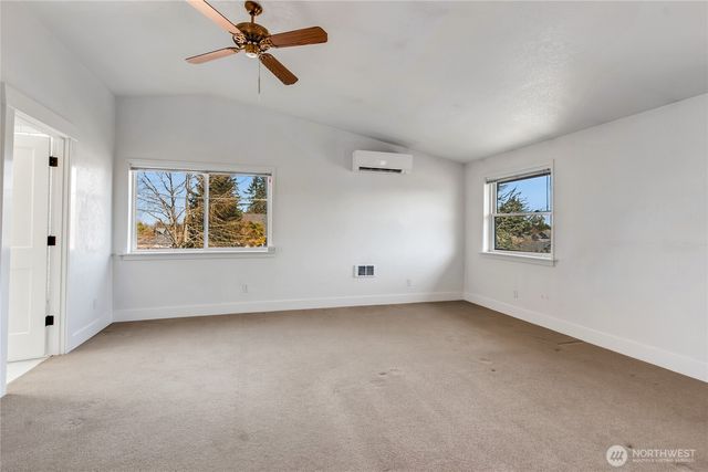 864 S Fife Street, Tacoma, WA 98405