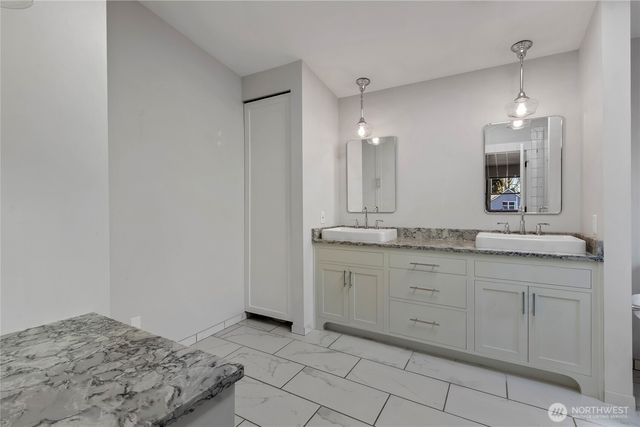 864 S Fife Street, Tacoma, WA 98405