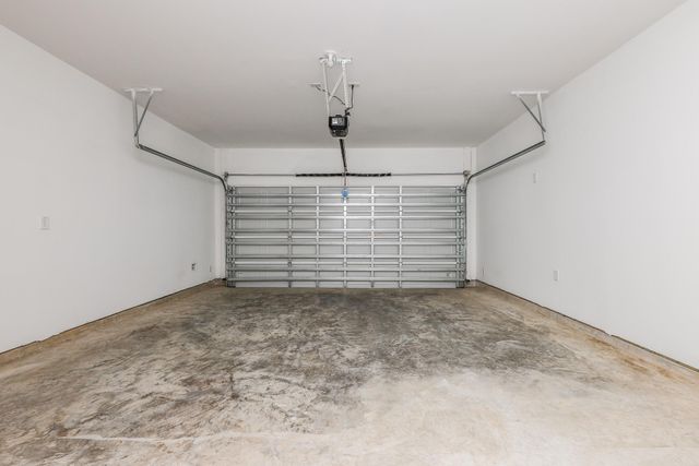 1506 Shimmering Ocean Way, Iowa Colony, TX 77583