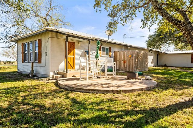 1556 Fm 70, Sandia, TX 78383