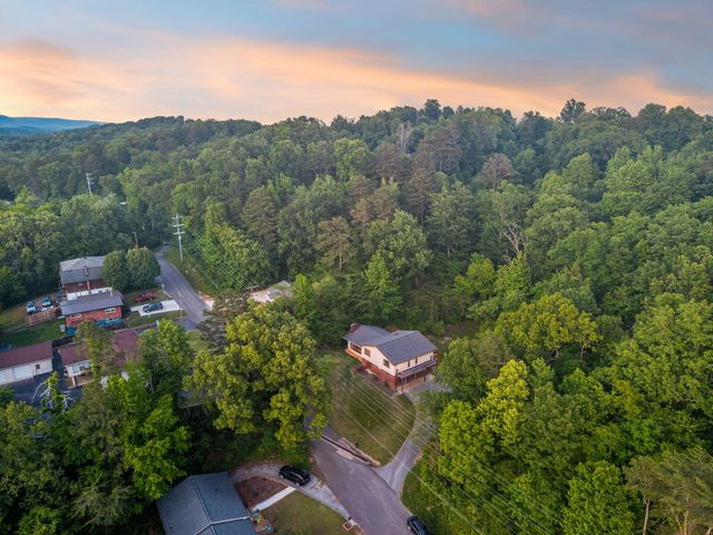 3816 Pickering Avenue, Chattanooga, TN 37415