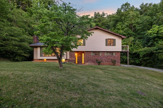 3816 Pickering Avenue, Chattanooga, TN 37415