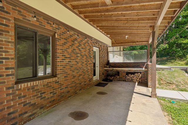 3816 Pickering Avenue, Chattanooga, TN 37415