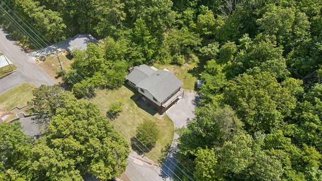 3816 Pickering Avenue, Chattanooga, TN 37415