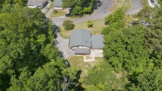 3816 Pickering Avenue, Chattanooga, TN 37415
