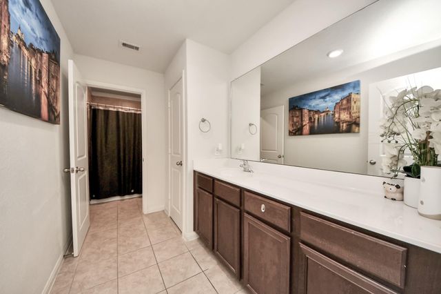 15203 Albert Oak Drive, Humble, TX 77396