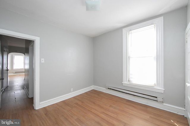 2707 WESTFIELD AVE, Camden, NJ 08105