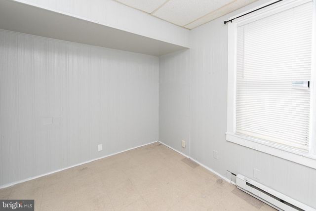 2707 WESTFIELD AVE, Camden, NJ 08105