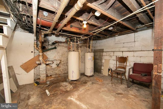 2707 WESTFIELD AVE, Camden, NJ 08105