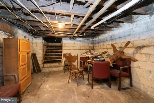 2707 WESTFIELD AVE, Camden, NJ 08105