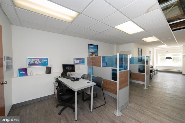 2707 WESTFIELD AVE, Camden, NJ 08105