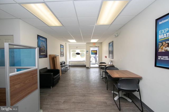 2707 WESTFIELD AVE, Camden, NJ 08105