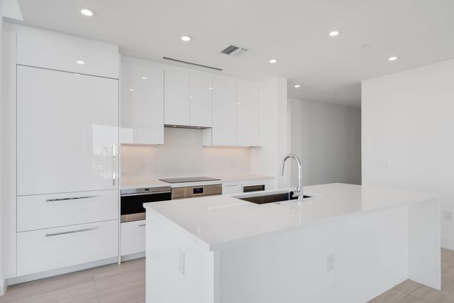 151 N Seabreeze Boulevard 903, Fort Lauderdale, FL 33304
