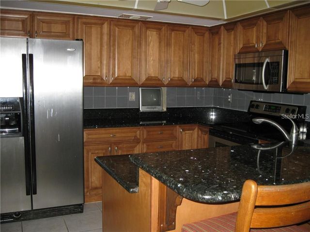 6002 7TH AVENUE W 6002, Bradenton, FL 34209