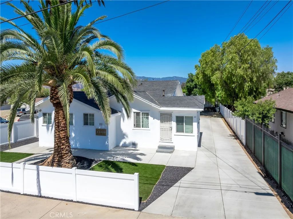 111 S South Lindsay Street, Lake Elsinore, CA 92530