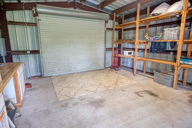 5131 County Road 868e, Brazoria, TX 77422
