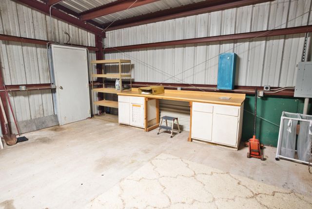 5131 County Road 868e, Brazoria, TX 77422