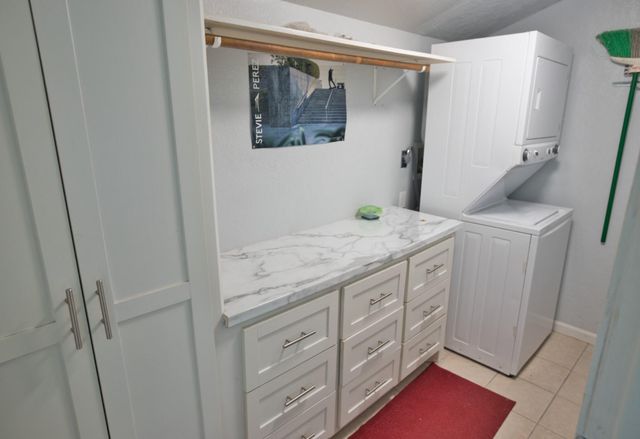 5131 County Road 868e, Brazoria, TX 77422