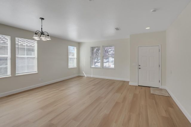 2244 Jane Ellen Dr, Stockton, CA 95212