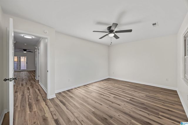 1006 EDWARDIAN WAY SW, Cullman, AL 35055