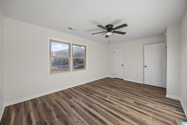 1006 EDWARDIAN WAY SW, Cullman, AL 35055