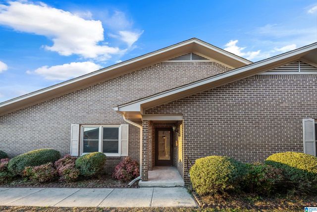 1006 EDWARDIAN WAY SW, Cullman, AL 35055