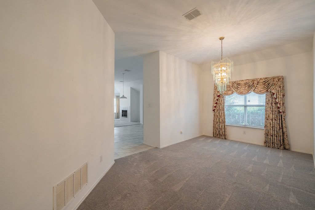6833 Bluff View Drive, Watauga, TX 76137 — photo 4