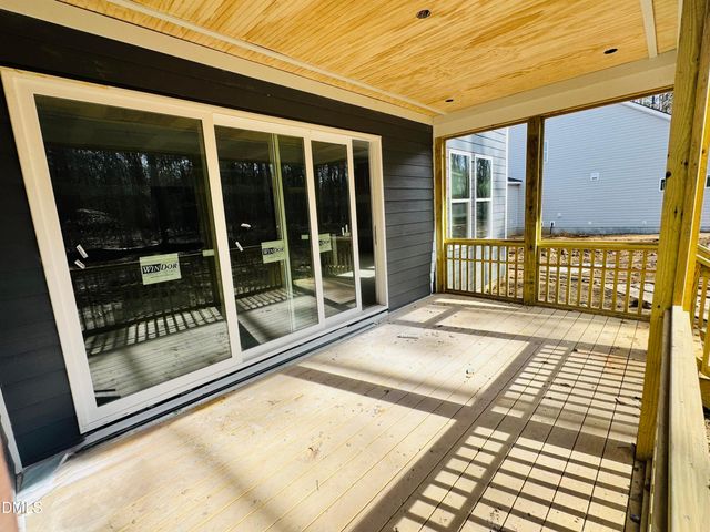 83 Black Bear Court, Chapel Hill, NC 27516