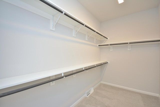 1021 Elderberry ROAD, Oconomowoc, WI 53066