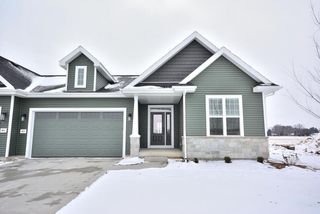 1021 Elderberry ROAD, Oconomowoc, WI 53066