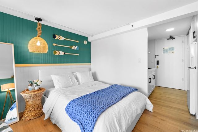 445 Seaside Avenue 2912, Honolulu, HI 96815