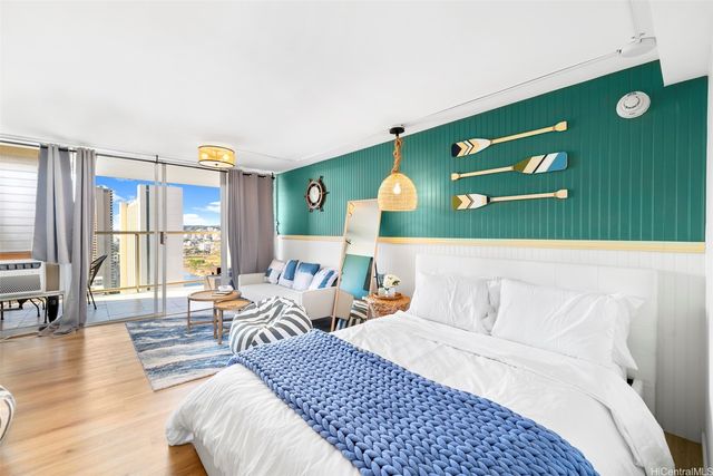 445 Seaside Avenue 2912, Honolulu, HI 96815