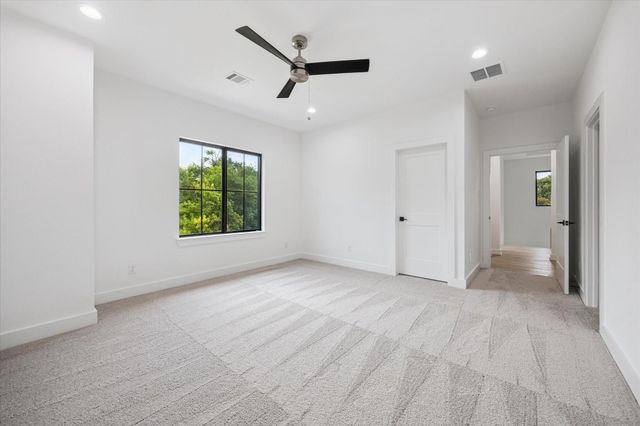 1201 Confederate Road, Houston, TX 77055