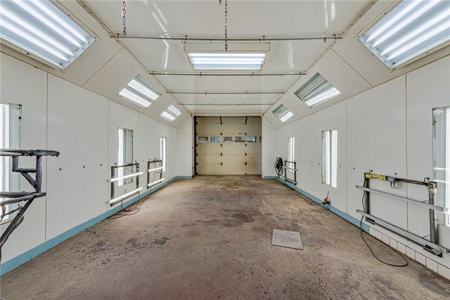 502 N Main St, Chartiers, PA 15342