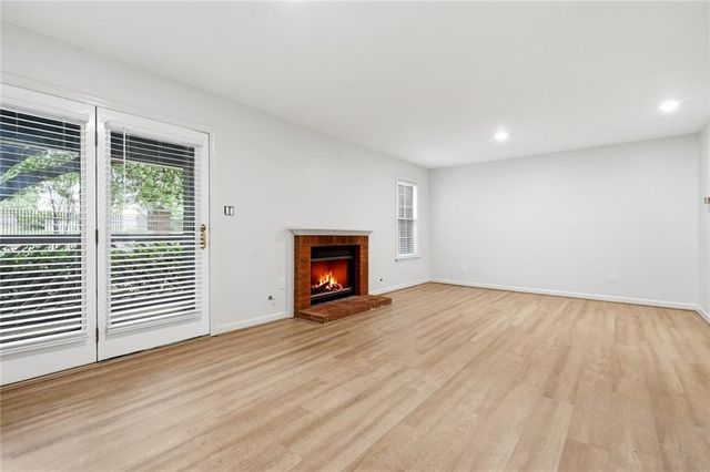 512 Mcgill Place NE, Atlanta, GA 30312