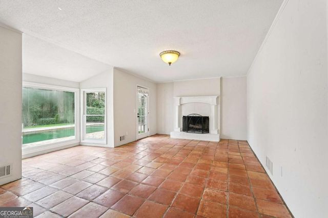 100 Westwood Drive NW, Marietta, GA 30064