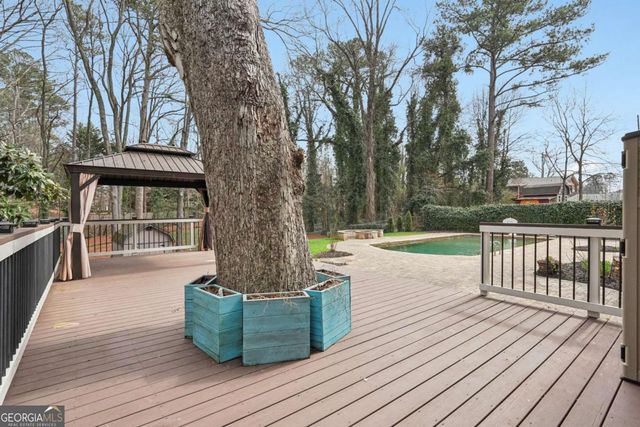 100 Westwood Drive NW, Marietta, GA 30064