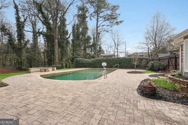 100 Westwood Drive NW, Marietta, GA 30064