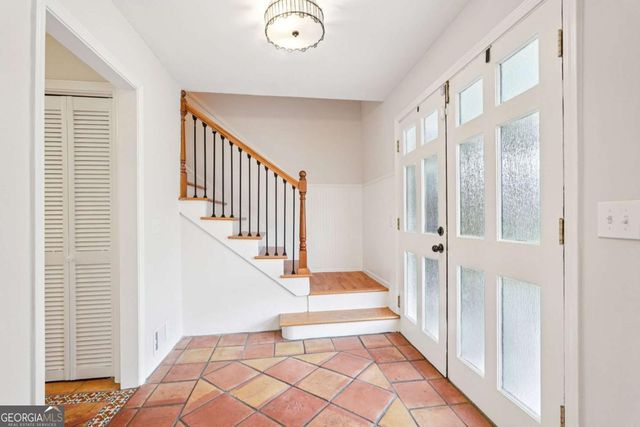 100 Westwood Drive NW, Marietta, GA 30064