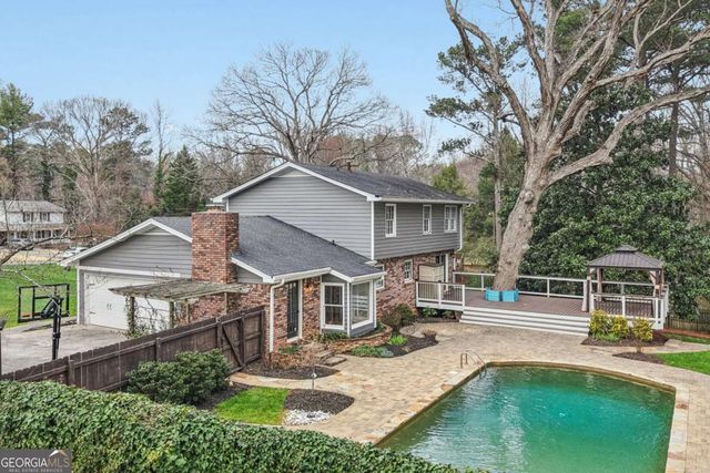 100 Westwood Drive NW, Marietta, GA 30064