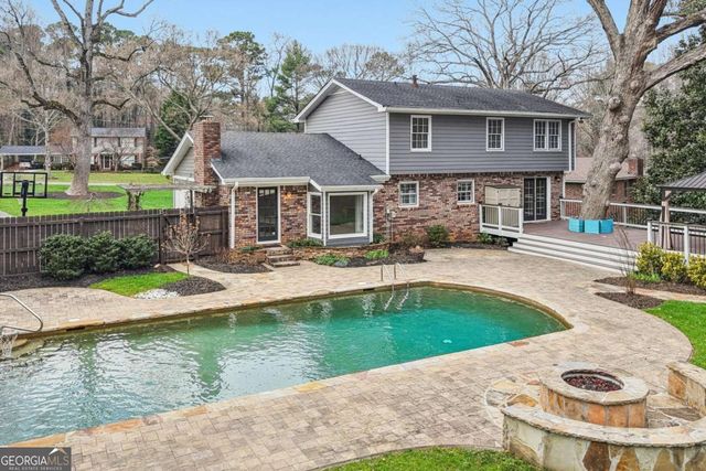 100 Westwood Drive NW, Marietta, GA 30064