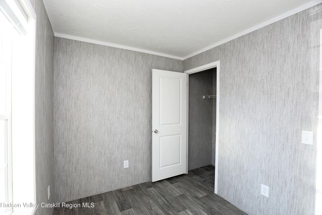 414 Joslen Boulevard 1, Hudson, NY 12534