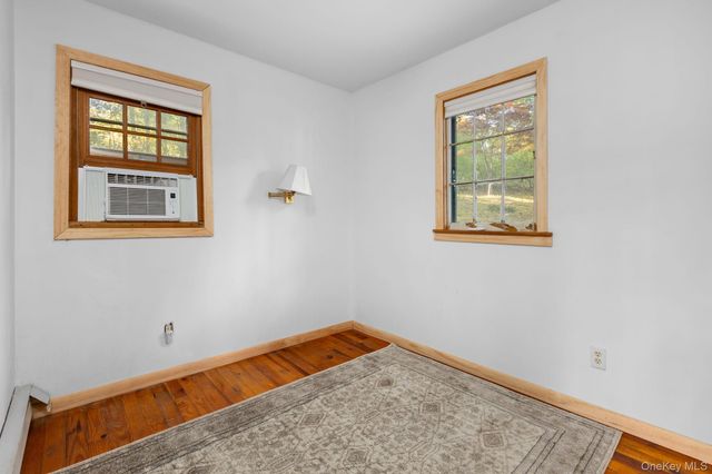 35 Candle Hill Road, New Fairfield, CT 06812