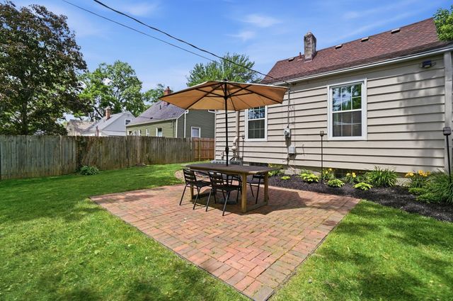 539 Colonial Avenue, Worthington, OH 43085