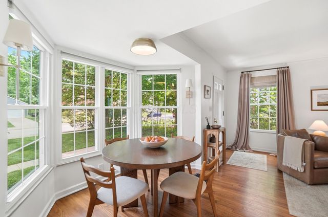 539 Colonial Avenue, Worthington, OH 43085