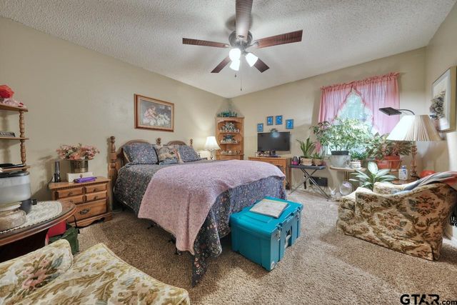 6613 S FM 14, Hawkins, TX 75765