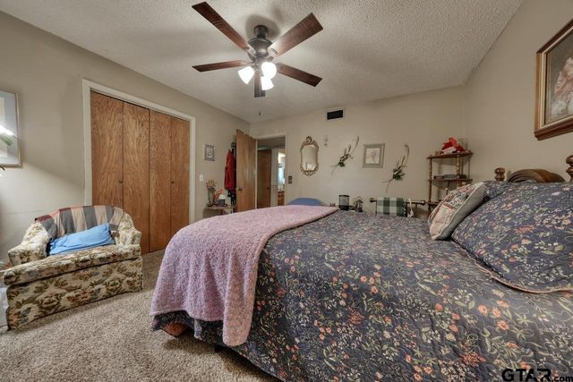 6613 S FM 14, Hawkins, TX 75765