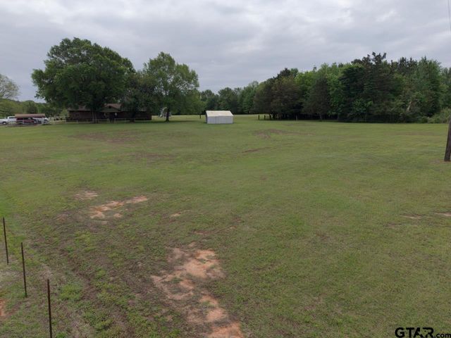 6613 S FM 14, Hawkins, TX 75765