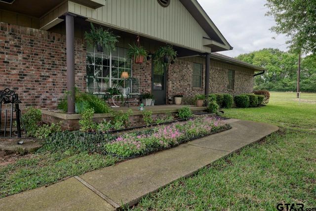 6613 S FM 14, Hawkins, TX 75765